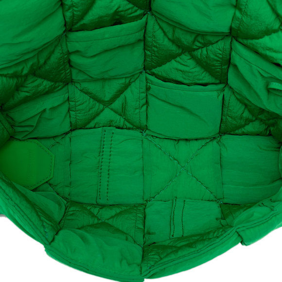 Pre-Loved Bottega Veneta Nylon Intrecciato Padded Tech Cassette Crossbody - Picture 4 of 8